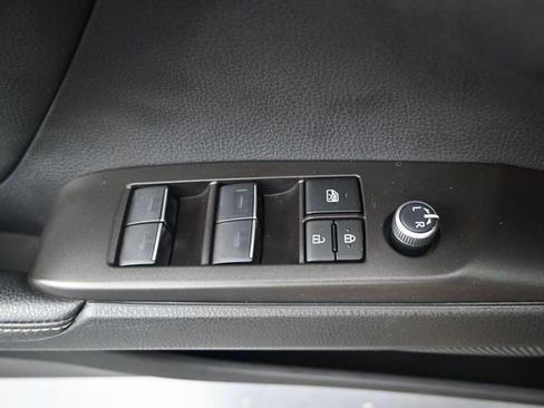 Used 2024 Toyota Camry XSE FWD image 11