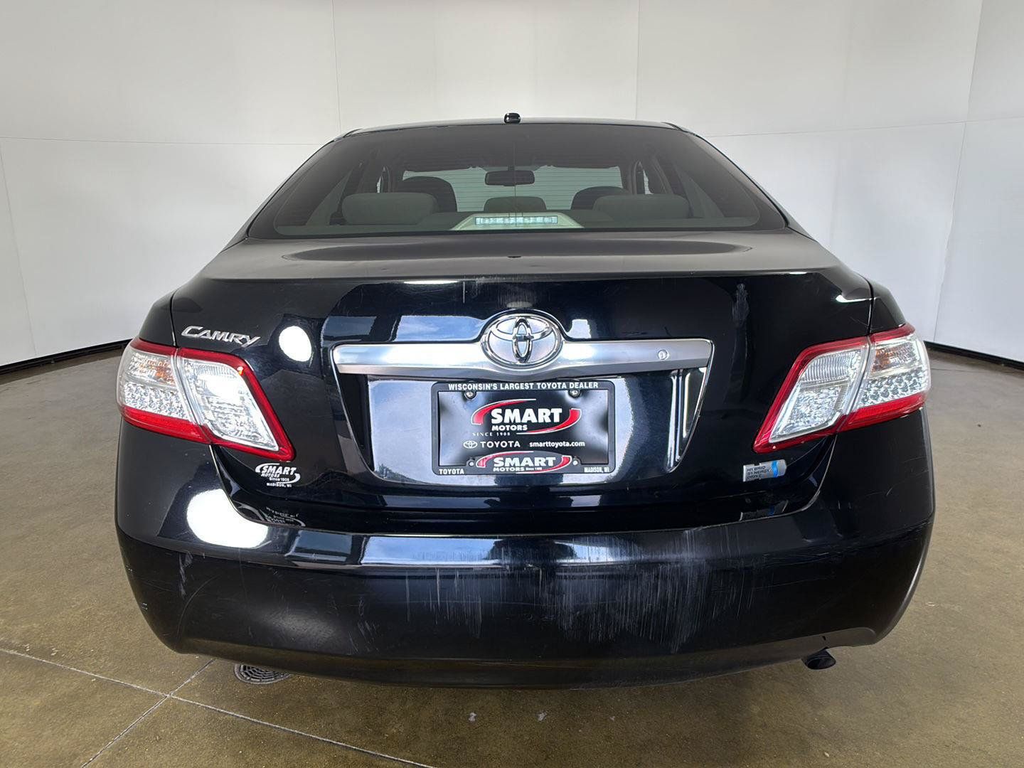 Used 2010 Toyota Camry Hybrid w/ Upgrade Pkg FWD image 19