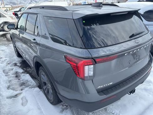 New 2026 Ford Explorer Active w/ Active Comfort Package image 3