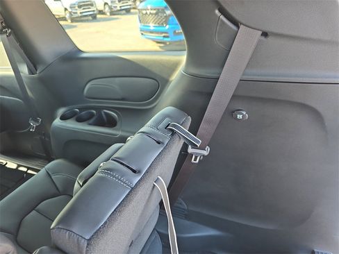 New 2026 Chrysler Pacifica Select image 36