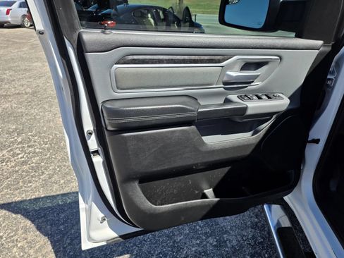 Used 2022 RAM 1500 Big Horn AWD/4WD image 10