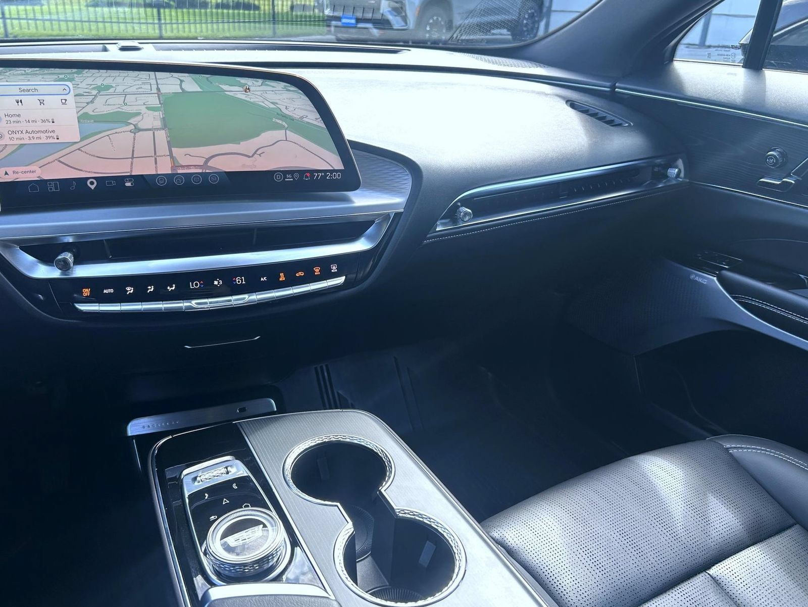 Certified 2026 Cadillac Lyriq Premium Luxury w/ LPO, Floor Liner Package AWD/4WD image 21