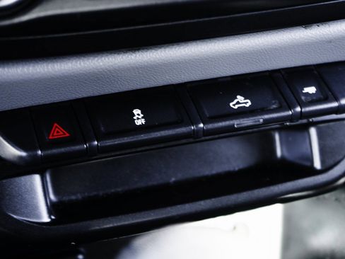 Used 2022 Chevrolet Colorado W/T w/ WT Convenience Package image 28