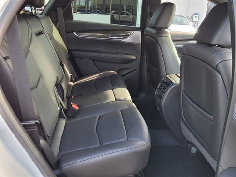 Used 2020 Cadillac XT5 Sportv w/ LPO, Illumination Package image 15