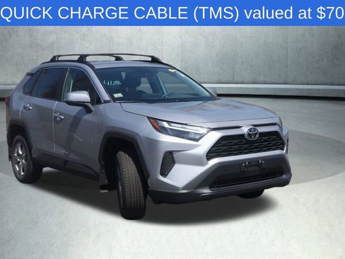 Used 2023 Toyota RAV4 XLE AWD/4WD image 9