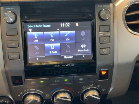 Used 2014 Toyota Tundra SR5 w/ SR5 Upgrade Package AWD/4WD image 13