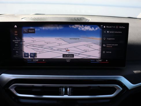 Used 2024 BMW 330i Sedan image 22