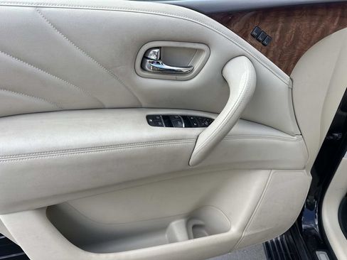 Used 2015 INFINITI QX80 4WD image 17