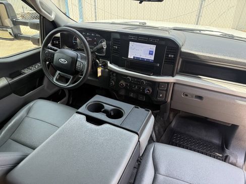 Used 2023 Ford F350 XL AWD/4WD image 30