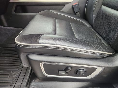 Used 2021 RAM 1500 Laramie RWD image 30
