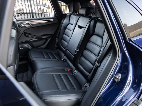 New 2026 Porsche Macan image 37