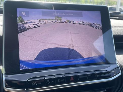 New 2026 Jeep Compass Latitude image 37