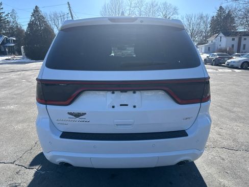 Used 2017 Dodge Durango GT image 4