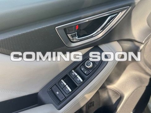 Used 2020 Subaru Forester Limited image 12