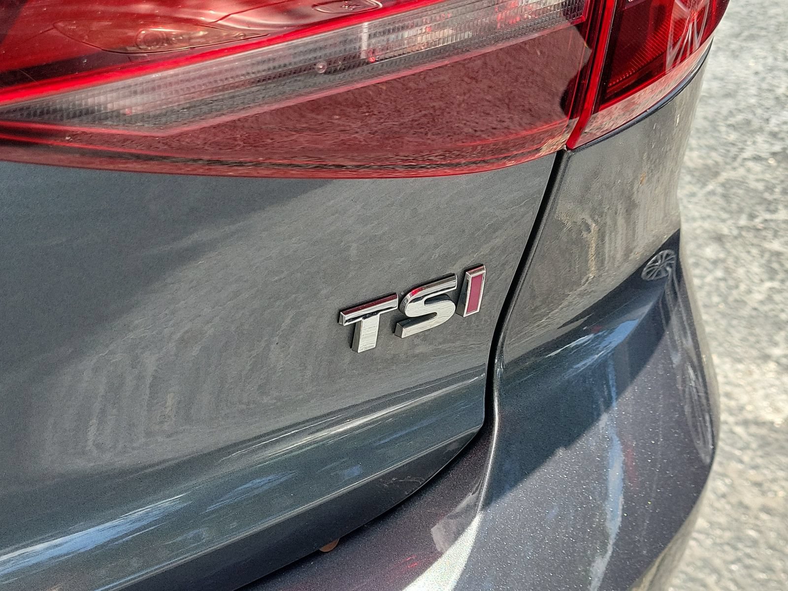 Used 2018 Volkswagen Jetta SE FWD image 7