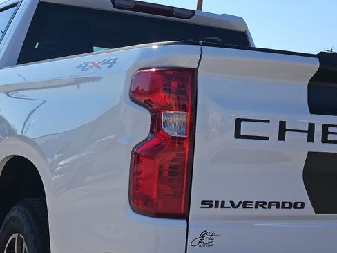 New 2026 Chevrolet Silverado 1500 Custom w/ Rally Edition image 10