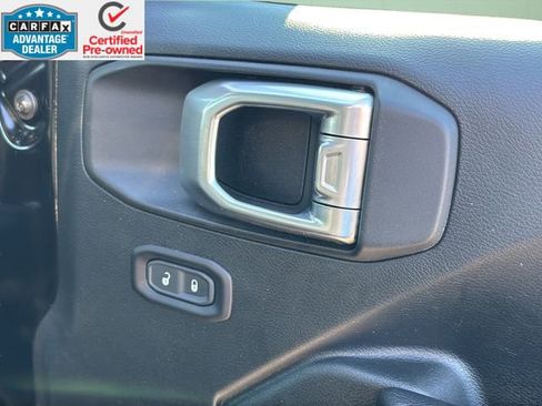 Certified 2018 Jeep Wrangler Unlimited Rubicon image 38