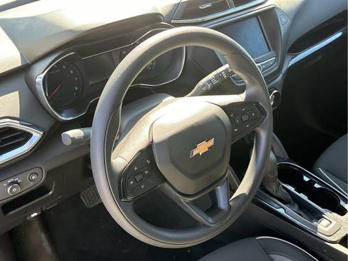 Certified 2023 Chevrolet TrailBlazer LT FWD image 8