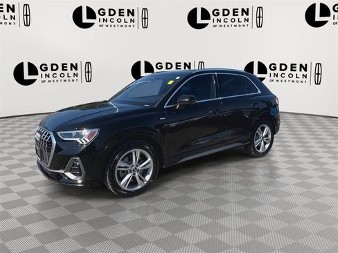Used 2021 Audi Q3 2.0T Premium Plus w/ Premium Plus Package image 4