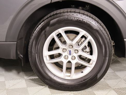 Used 2025 Ford Explorer Active w/ Active Comfort Package image 20