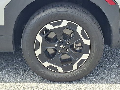 Certified 2024 Hyundai Santa Fe SE AWD/4WD image 9