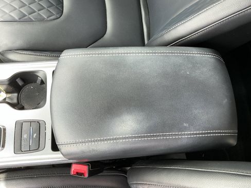 Used 2023 Ford Edge Titanium AWD/4WD image 11