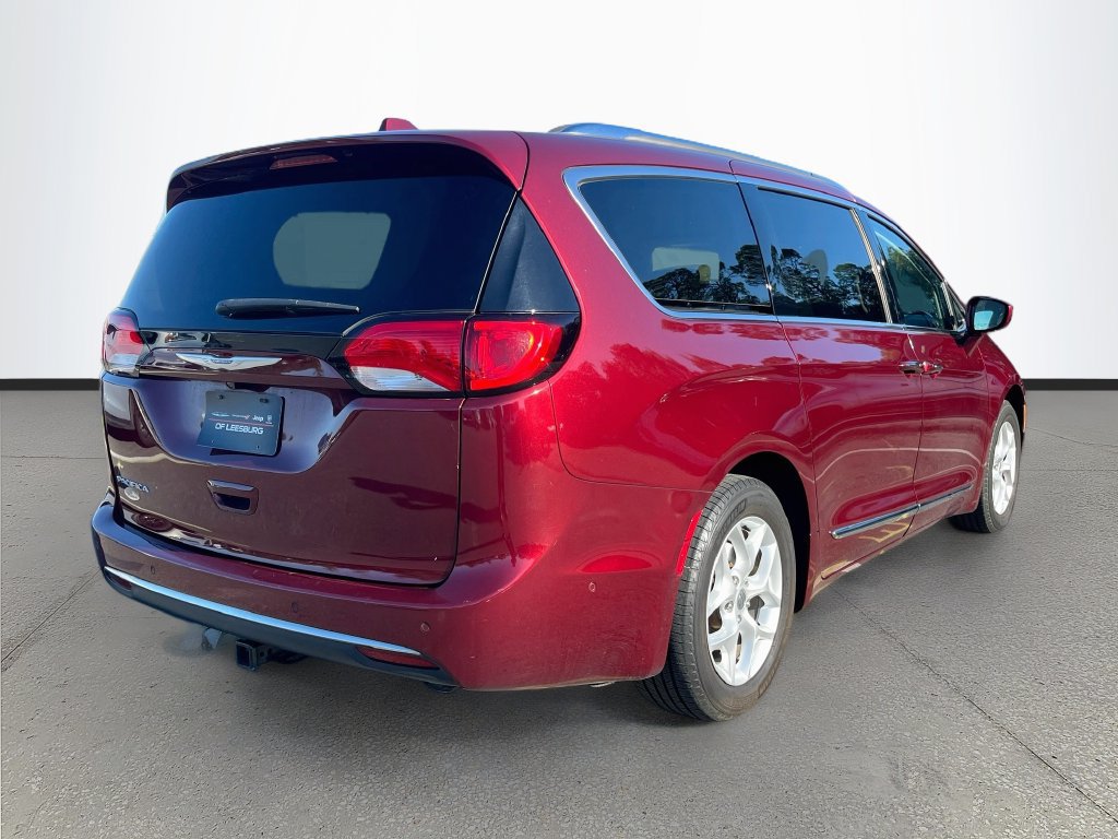 Used 2018 Chrysler Pacifica Touring-L w/ Advanced Safetytec Group FWD image 7