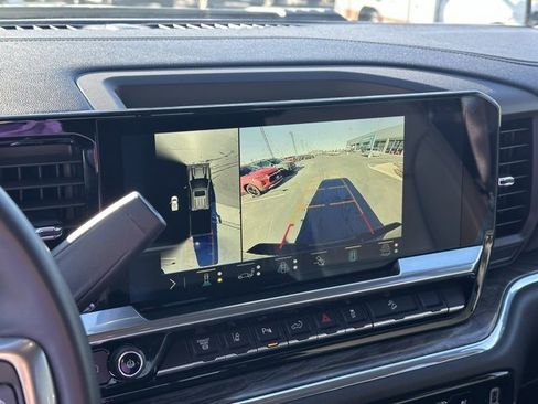 Used 2025 Chevrolet Silverado 3500 LTZ w/ LTZ Plus Package image 10