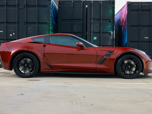 Used 2017 Chevrolet Corvette Grand Sport RWD image 17