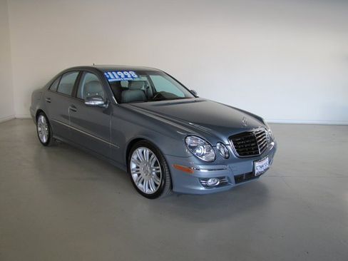 Used 2007 Mercedes-Benz E 350 Sedan image 3