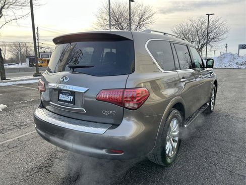 Used 2017 INFINITI QX80 4WD image 8
