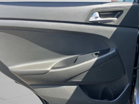 Used 2019 Hyundai Tucson Limited FWD image 35