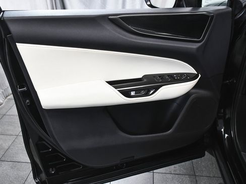 Used 2024 Lexus NX 250 250 Base image 9