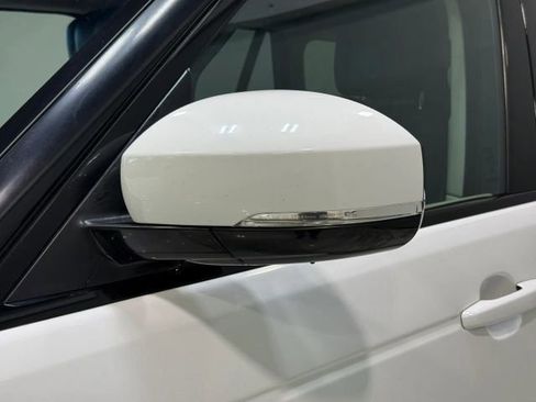 Used 2019 Land Rover Range Rover Supercharged image 10