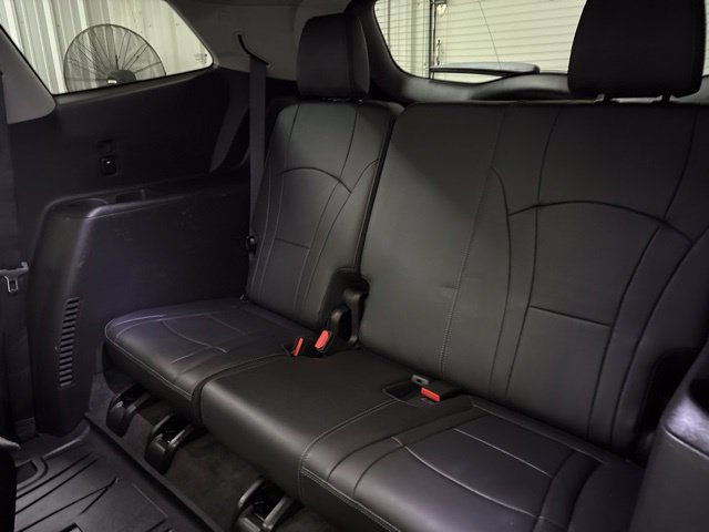 Used 2019 Buick Enclave Avenir w/ Avenir Technology Package AWD/4WD image 19