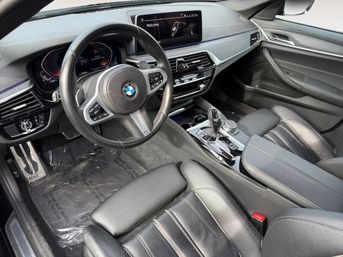 Used 2023 BMW 530i w/ M Sport Package image 17