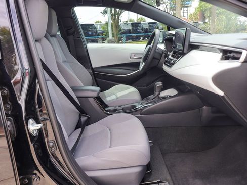 Used 2024 Toyota Corolla SE FWD image 9
