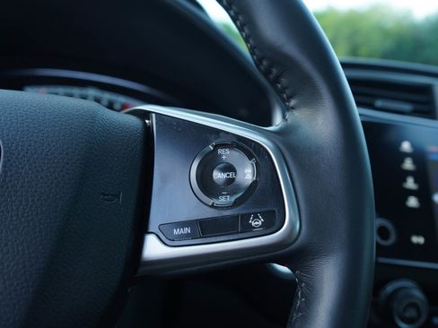 Used 2019 Honda CR-V EX-L image 27