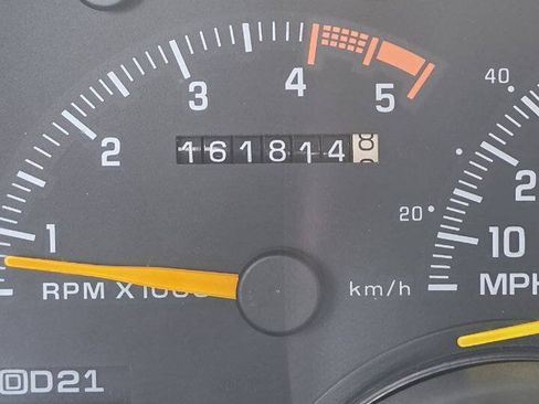 Used 1994 Chevrolet Silverado 1500 2WD Regular Cab image 10