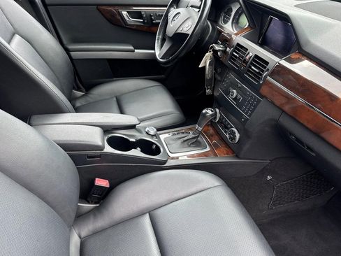 Used 2011 Mercedes-Benz GLK 350 2WD image 31