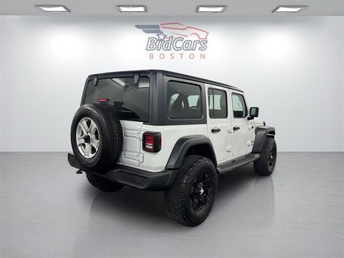 Used 2018 Jeep Wrangler Unlimited Sport S image 4