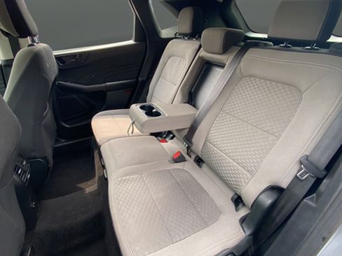 Used 2022 Ford Escape SE w/ SE Sport Appearance Package AWD/4WD image 22