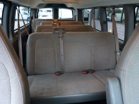 Used 2019 Chevrolet Express 3500 LT w/ LT Preferred Equipment Group image 26