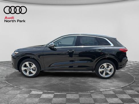 Used 2025 Audi Q5 Premium AWD/4WD image 4