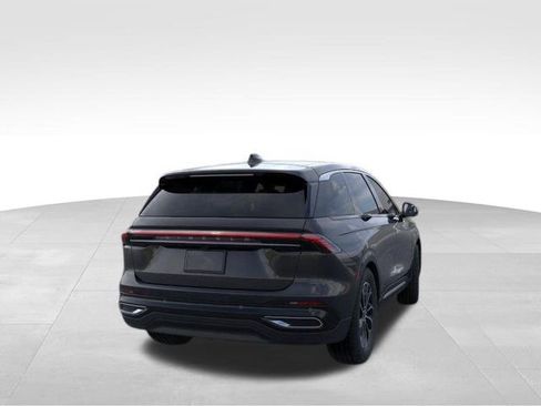 New 2026 Lincoln Nautilus Premier AWD/4WD image 9