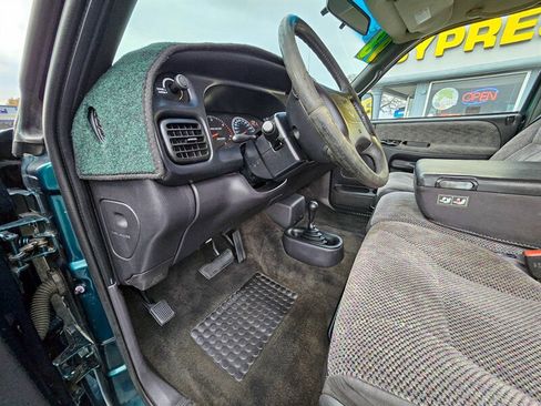 Used 1998 Dodge Ram 2500 Truck 4x4 Club Cab image 17