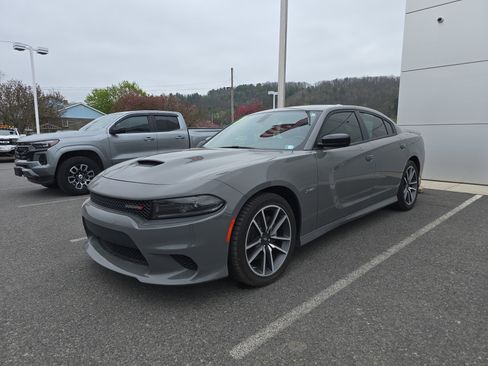 Used 2023 Dodge Charger R/T RWD image 8