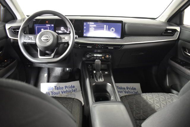 Certified 2026 Nissan Kicks SV w/ SV Premium Package AWD/4WD image 26