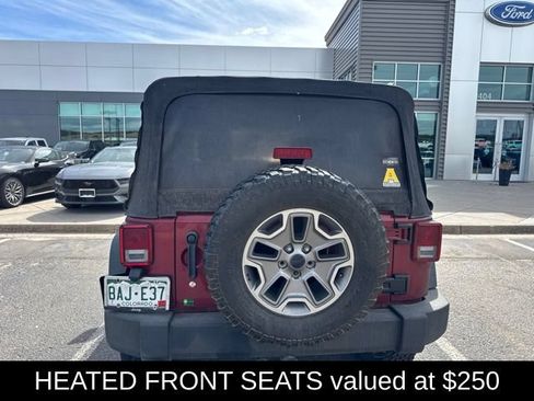 Used 2013 Jeep Wrangler Unlimited Rubicon w/ Connectivity Group AWD/4WD image 7
