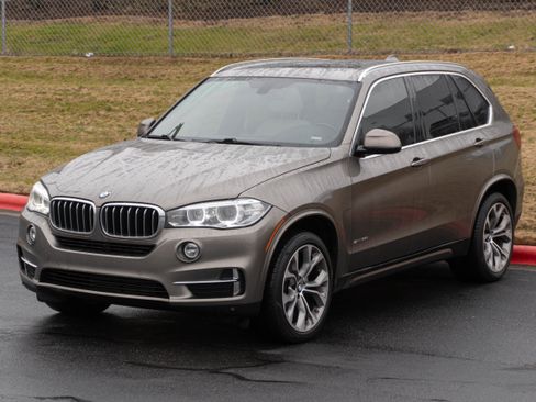 Used 2017 BMW X5 sDrive35i image 5